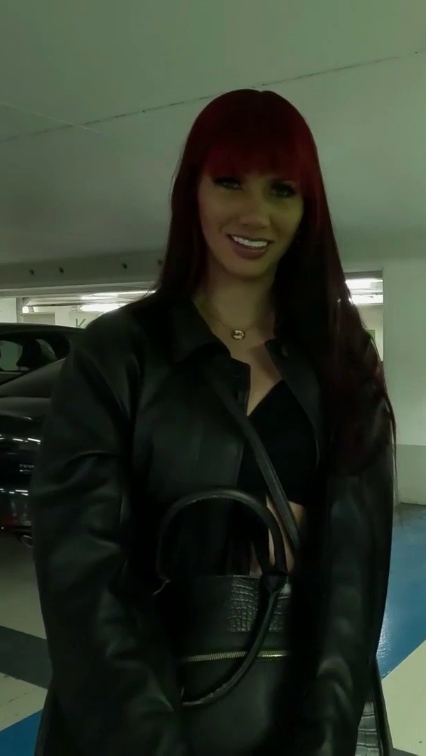 Les filles de MadBros 32
